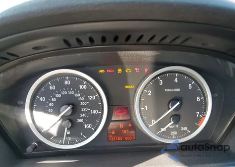 2011 BMW X6 xDrive35I z USA, uszkodzony, nr VIN 5UXFG2C53BLX05996